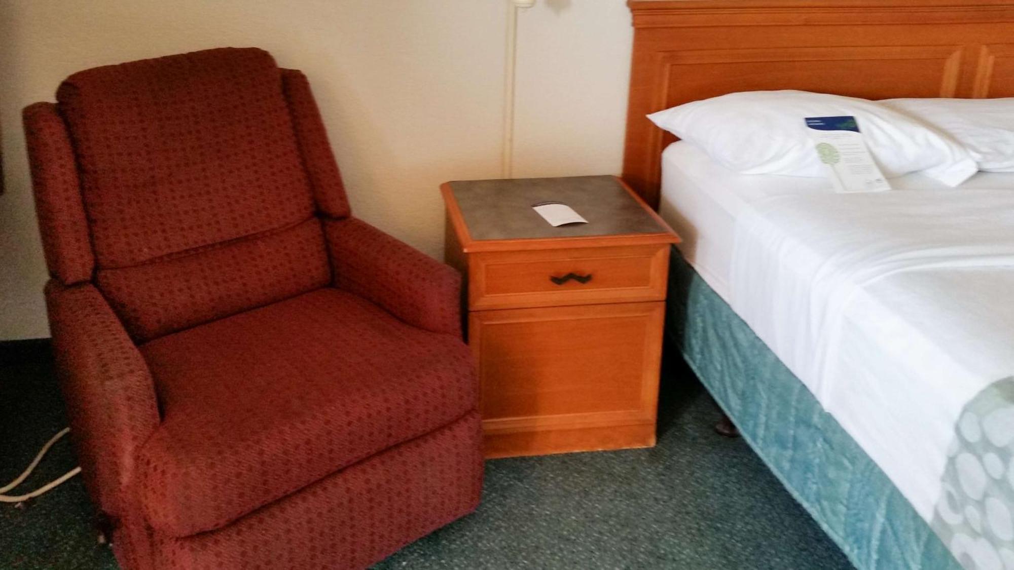 Motel 6-Monroe, La ภายนอก รูปภาพ